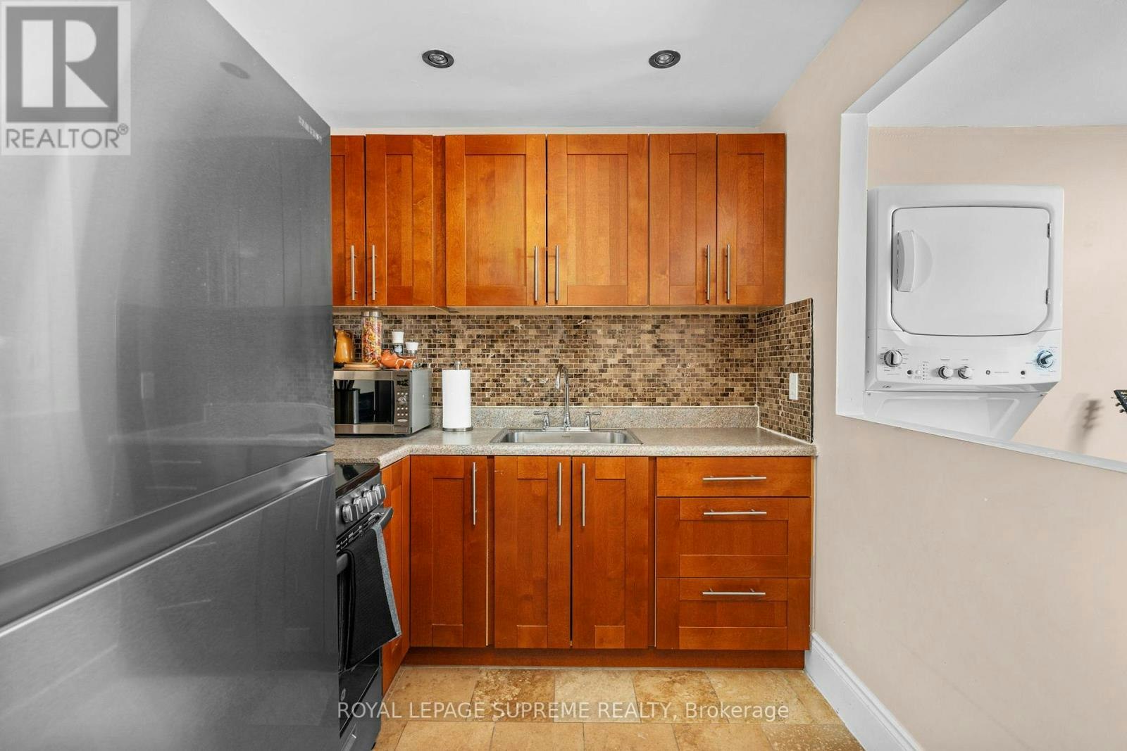 6127 Steeles Avenue W, Toronto, ON, M9L 2V1 - 15