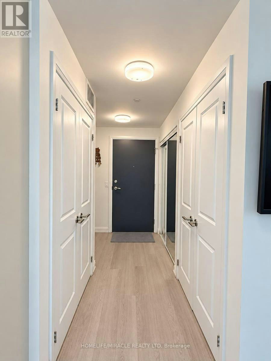 360-75 Attmar Drive, Brampton, ON, L6P 0Y6 - 4