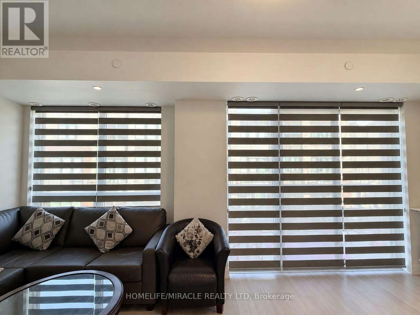 360-75 Attmar Drive, Brampton, ON, L6P 0Y6 - 3