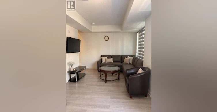 360-75 Attmar Drive, Brampton, ON, L6P 0Y6