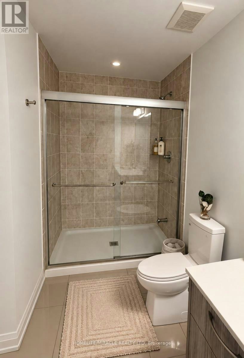 360-75 Attmar Drive, Brampton, ON, L6P 0Y6 - 6
