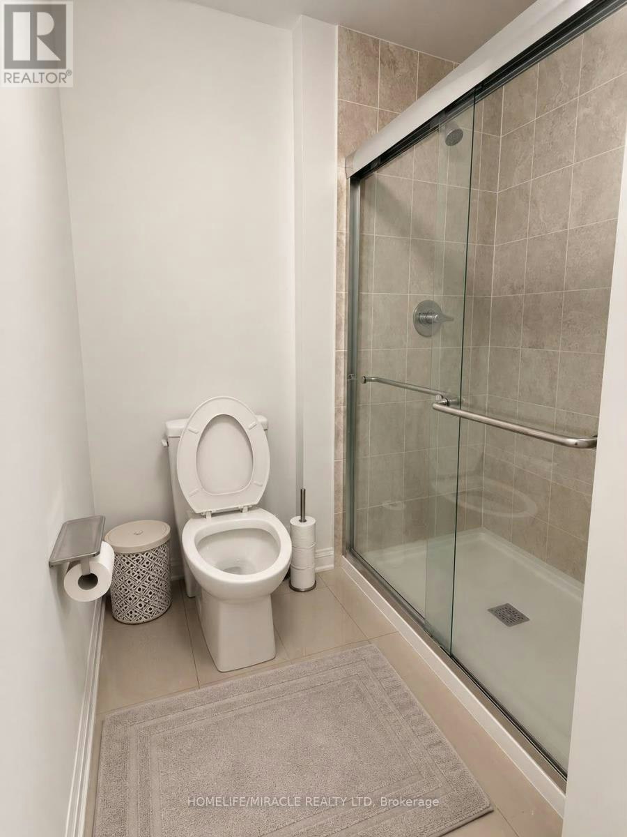 360-75 Attmar Drive, Brampton, ON, L6P 0Y6 - 16