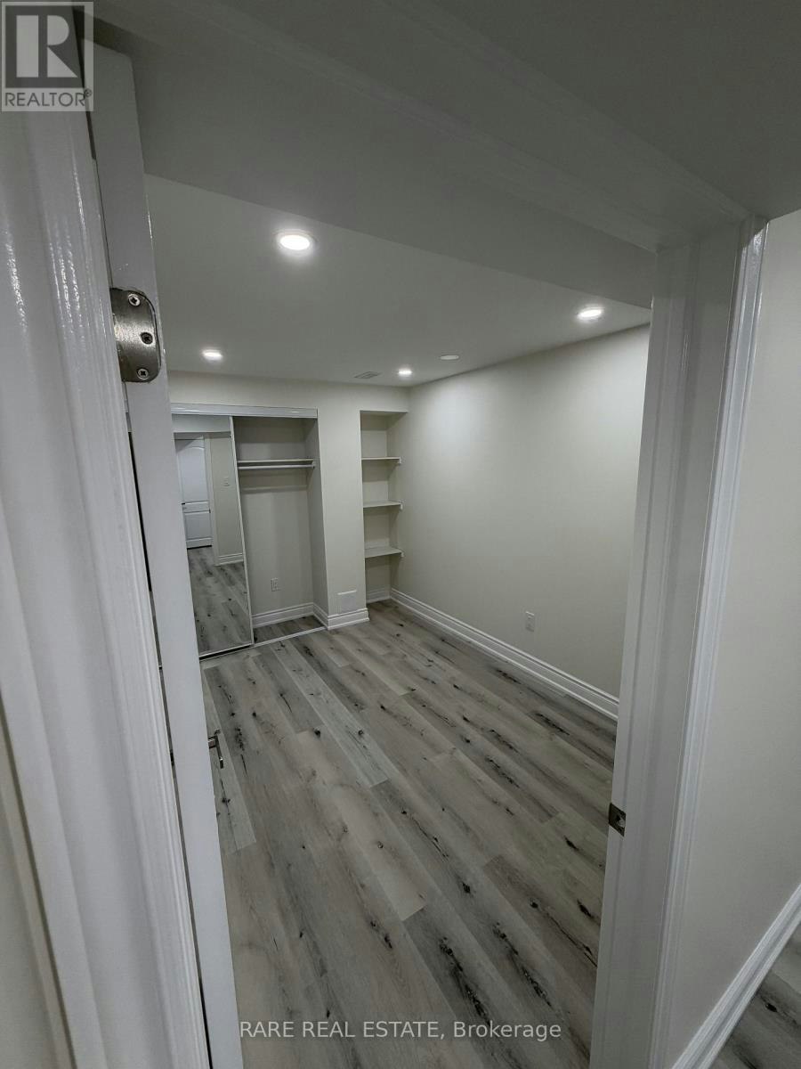 LOWER-6 Country Ridge Court, Brampton, ON, L6P 3S2 - 7