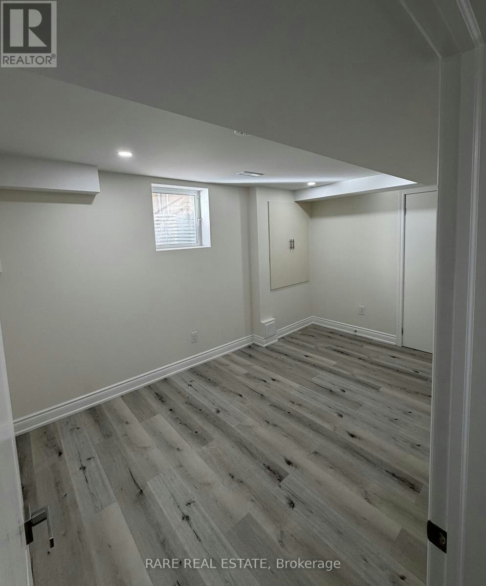 LOWER-6 Country Ridge Court, Brampton, ON, L6P 3S2 - 3