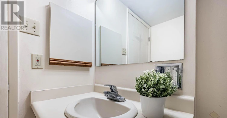 807-25 Fairview Road W, Mississauga, ON, L5B 3Y8 - 36