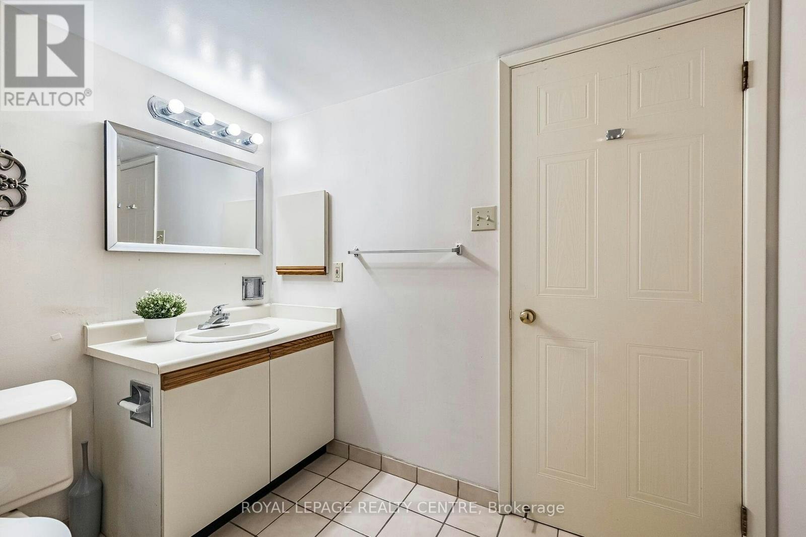 807-25 Fairview Road W, Mississauga, ON, L5B 3Y8 - 30