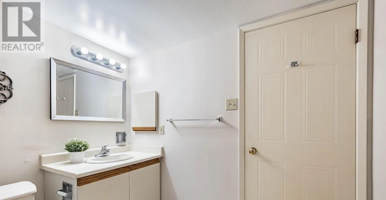 807-25 Fairview Road W, Mississauga, ON, L5B 3Y8 - 30
