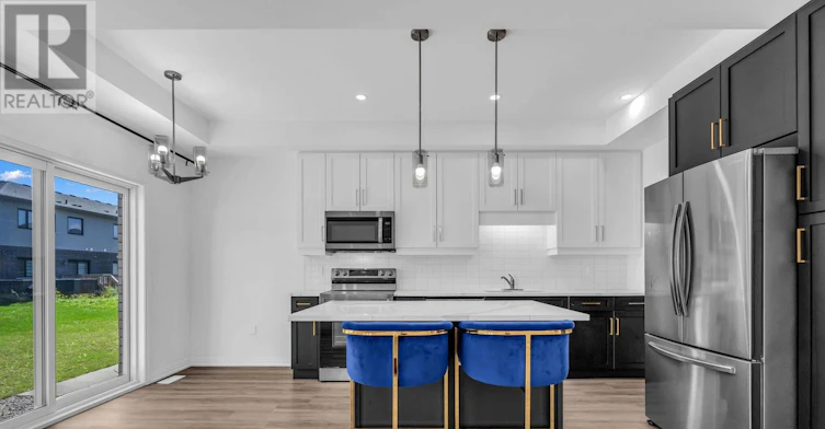 7396 Matteo Drive, Niagara Falls, ON, L2H 3T3 - 9