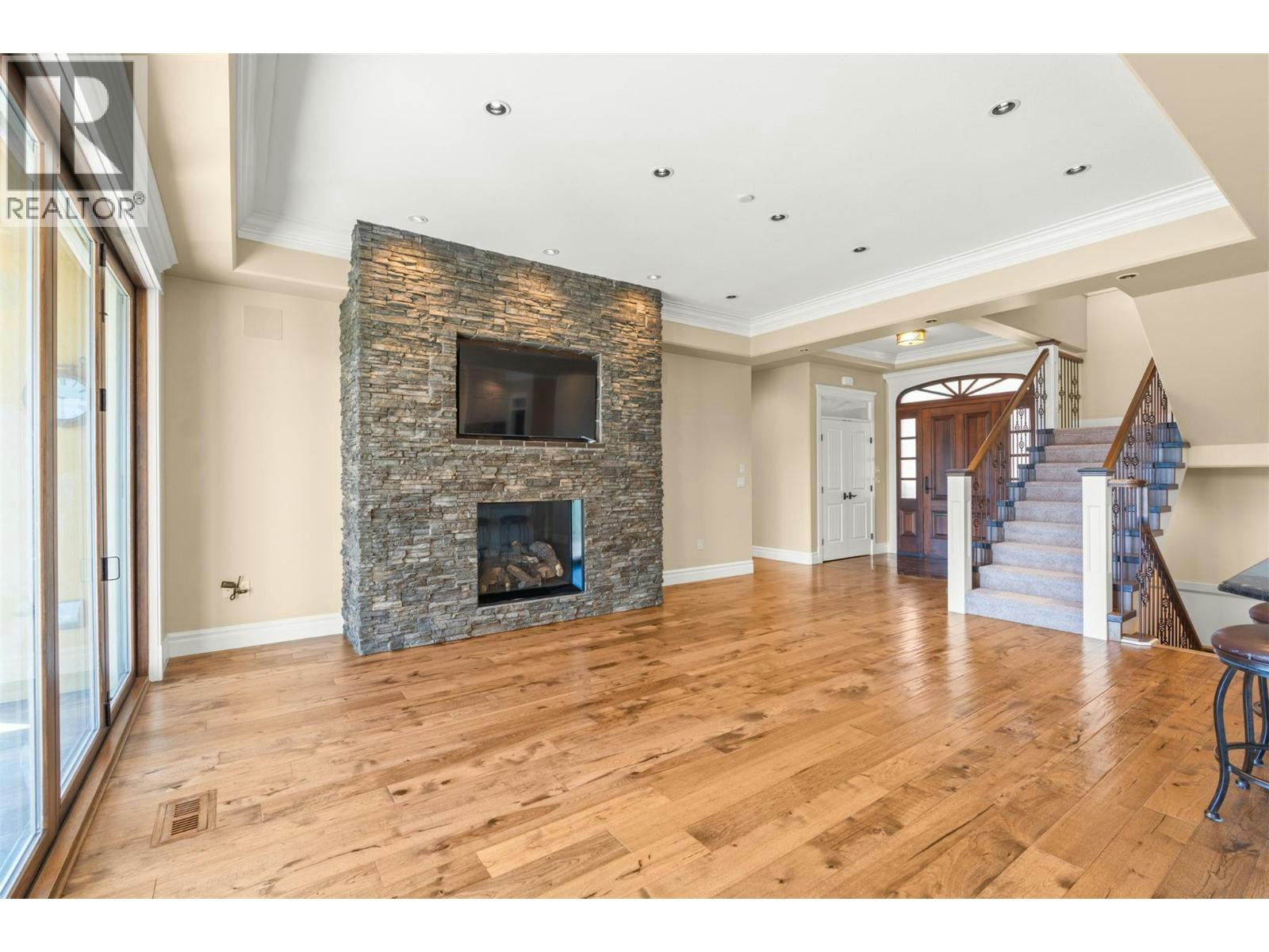 108 Vineyard Way, Vernon, BC, V1H 1Z7 - 8