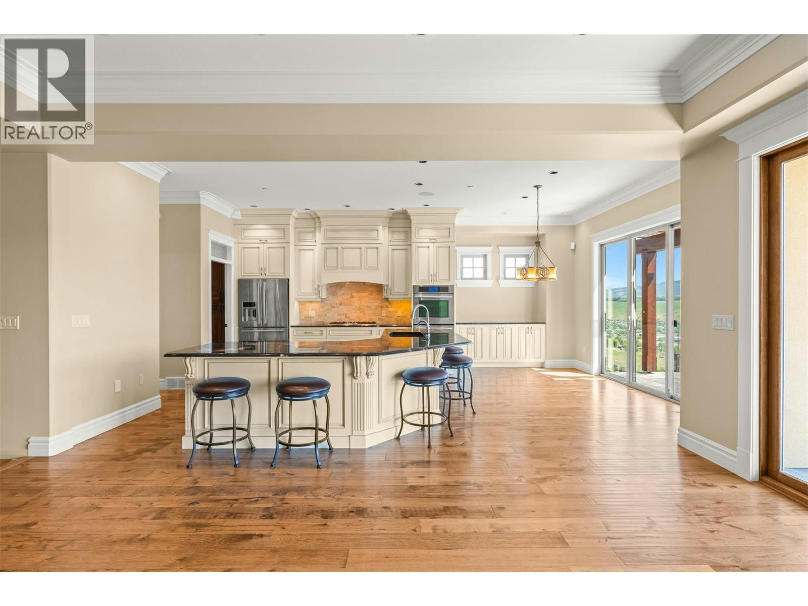 108 Vineyard Way, Vernon, BC, V1H 1Z7 - 11