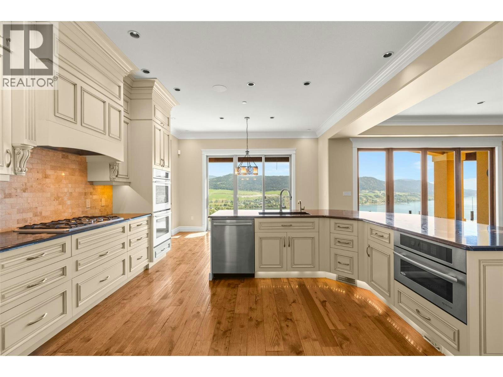 108 Vineyard Way, Vernon, BC, V1H 1Z7 - 13