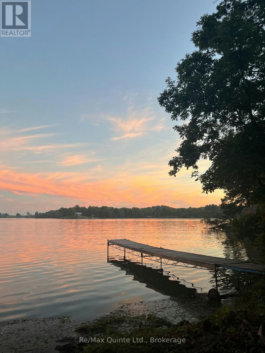 3870 Hideaway Lane, South Frontenac, ON, K0H 1H0 - 4