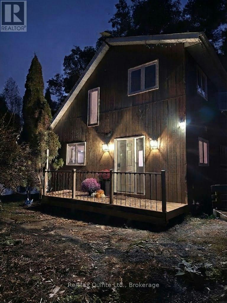 3870 Hideaway Lane, South Frontenac, ON, K0H 1H0