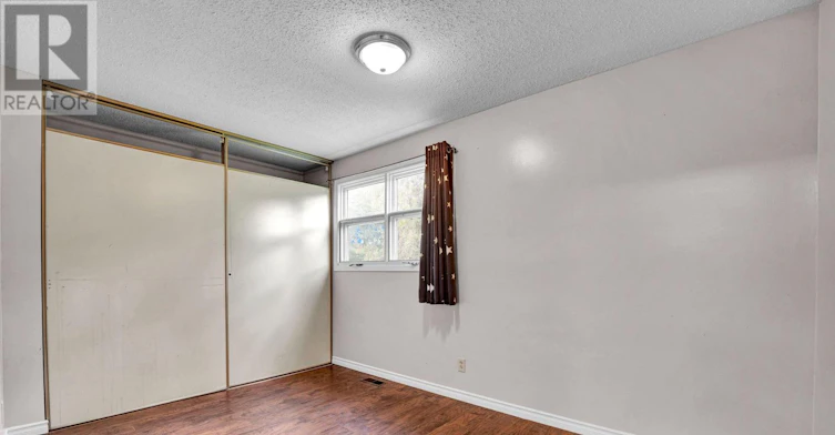 101 Country Lane W, Ottawa, ON, K2L 1J4 - 25