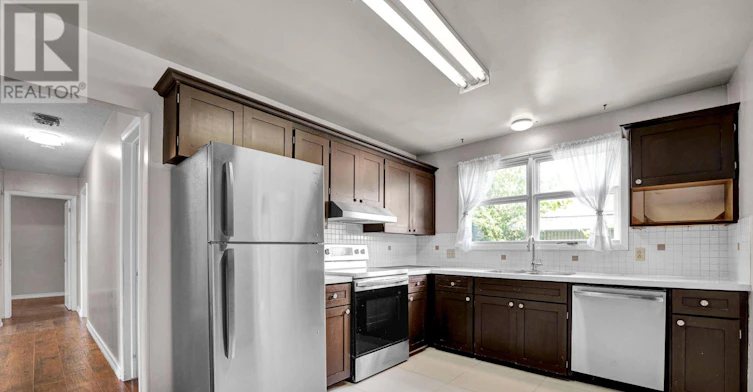 101 Country Lane W, Ottawa, ON, K2L 1J4 - 12