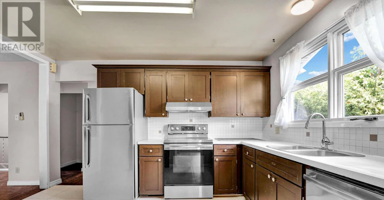 101 Country Lane W, Ottawa, ON, K2L 1J4 - 10
