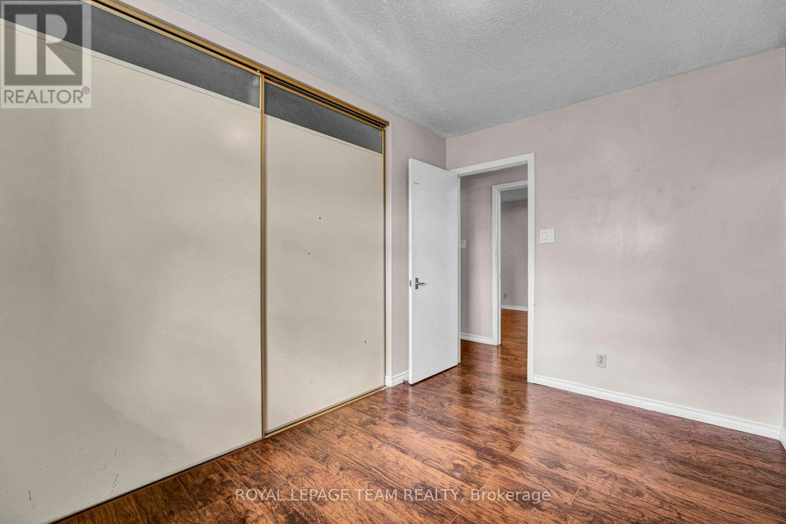 101 Country Lane W, Ottawa, ON, K2L 1J4 - 26