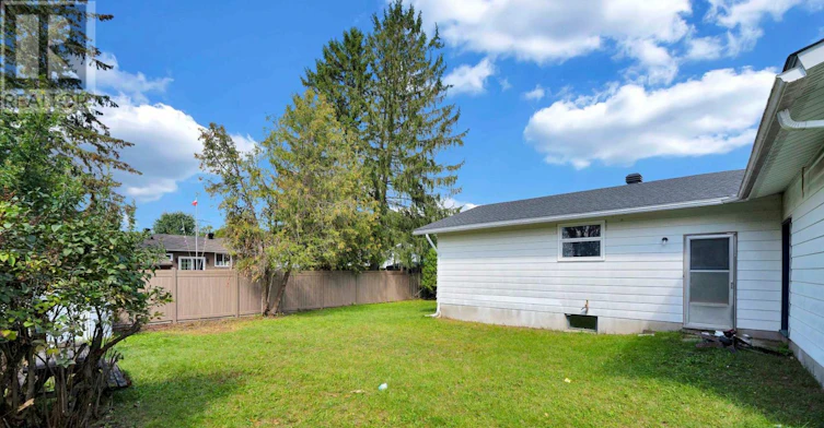 101 Country Lane W, Ottawa, ON, K2L 1J4 - 41