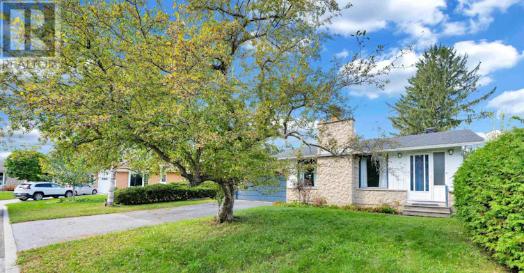 101 Country Lane W, Ottawa, ON, K2L 1J4 - 4