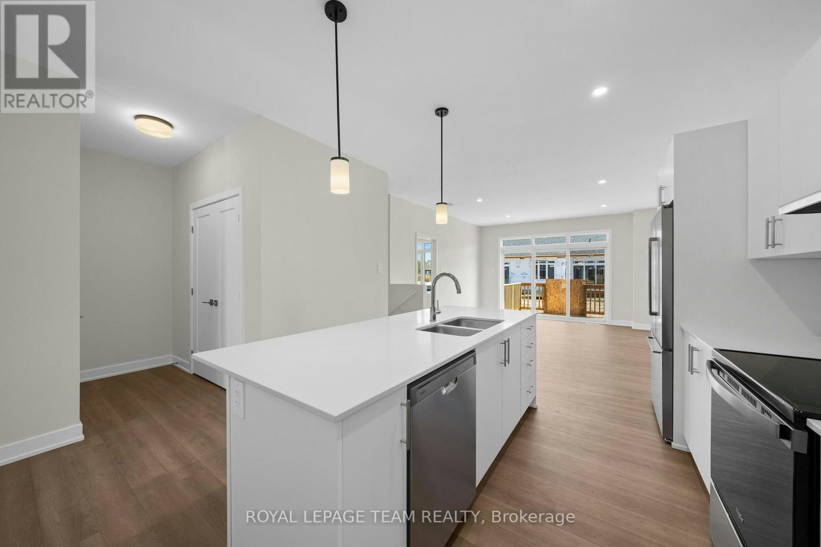 1060 Dobbie Street, Brockville, ON, K6V 0G8 - 11