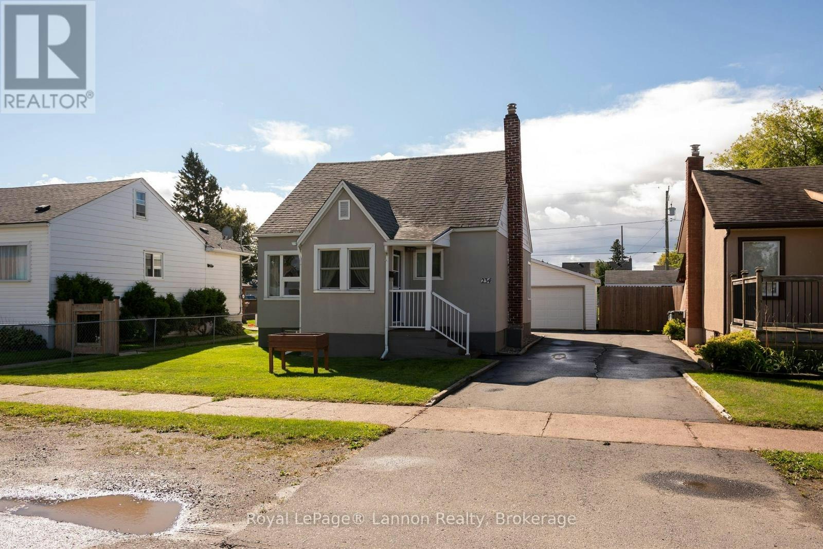 234 Christina Street E, Thunder Bay, ON, P7E 4N7