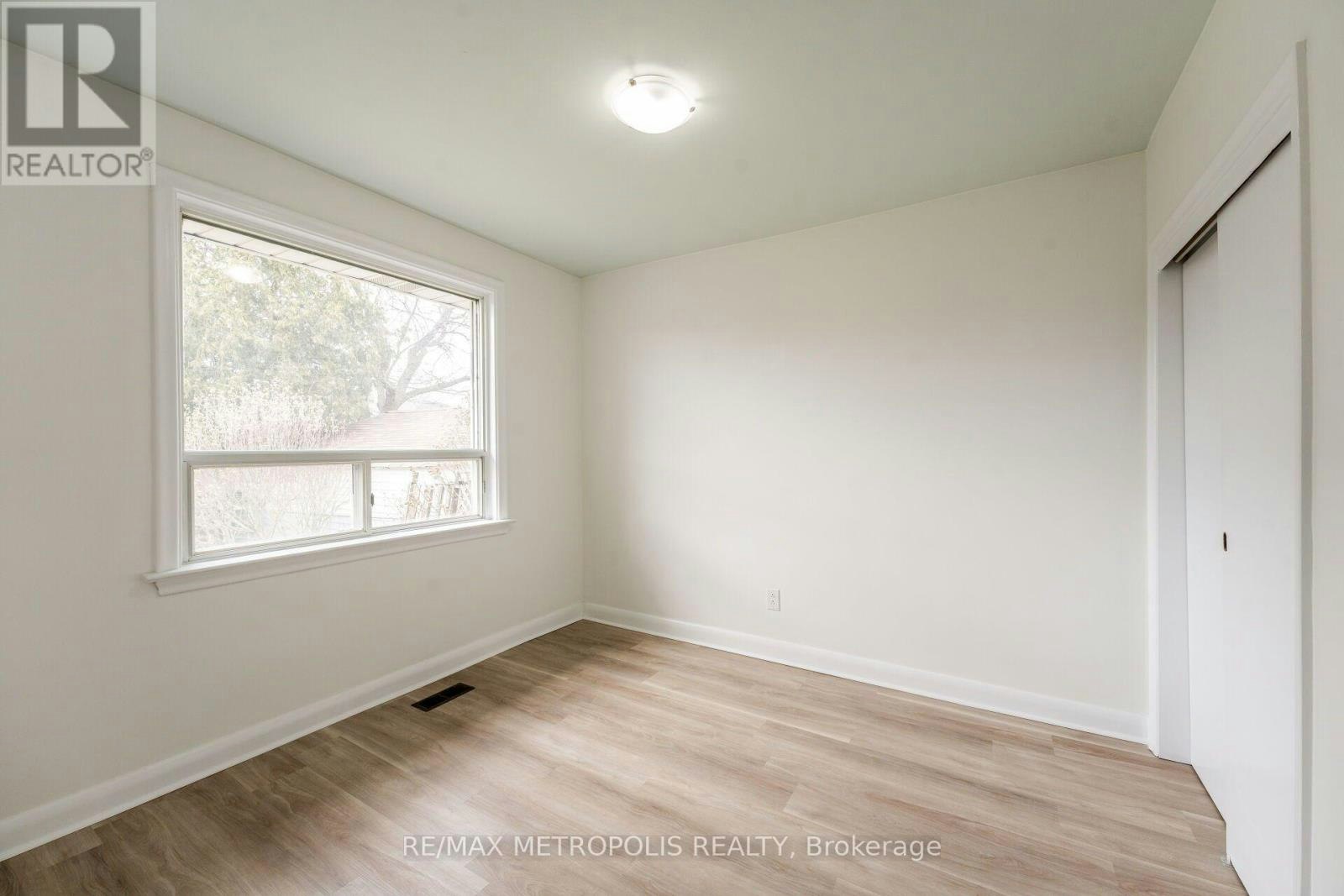 20 Perivale Crescent, Toronto, ON, M1J 2C1 - 41