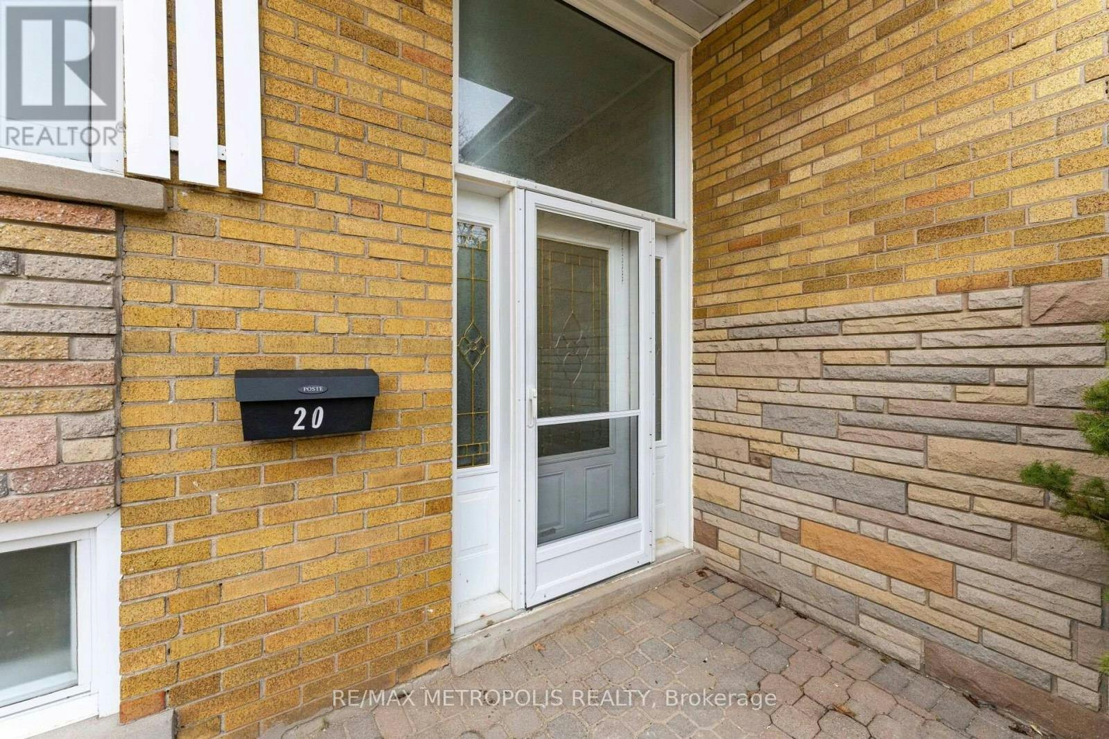 20 Perivale Crescent, Toronto, ON, M1J 2C1 - 7