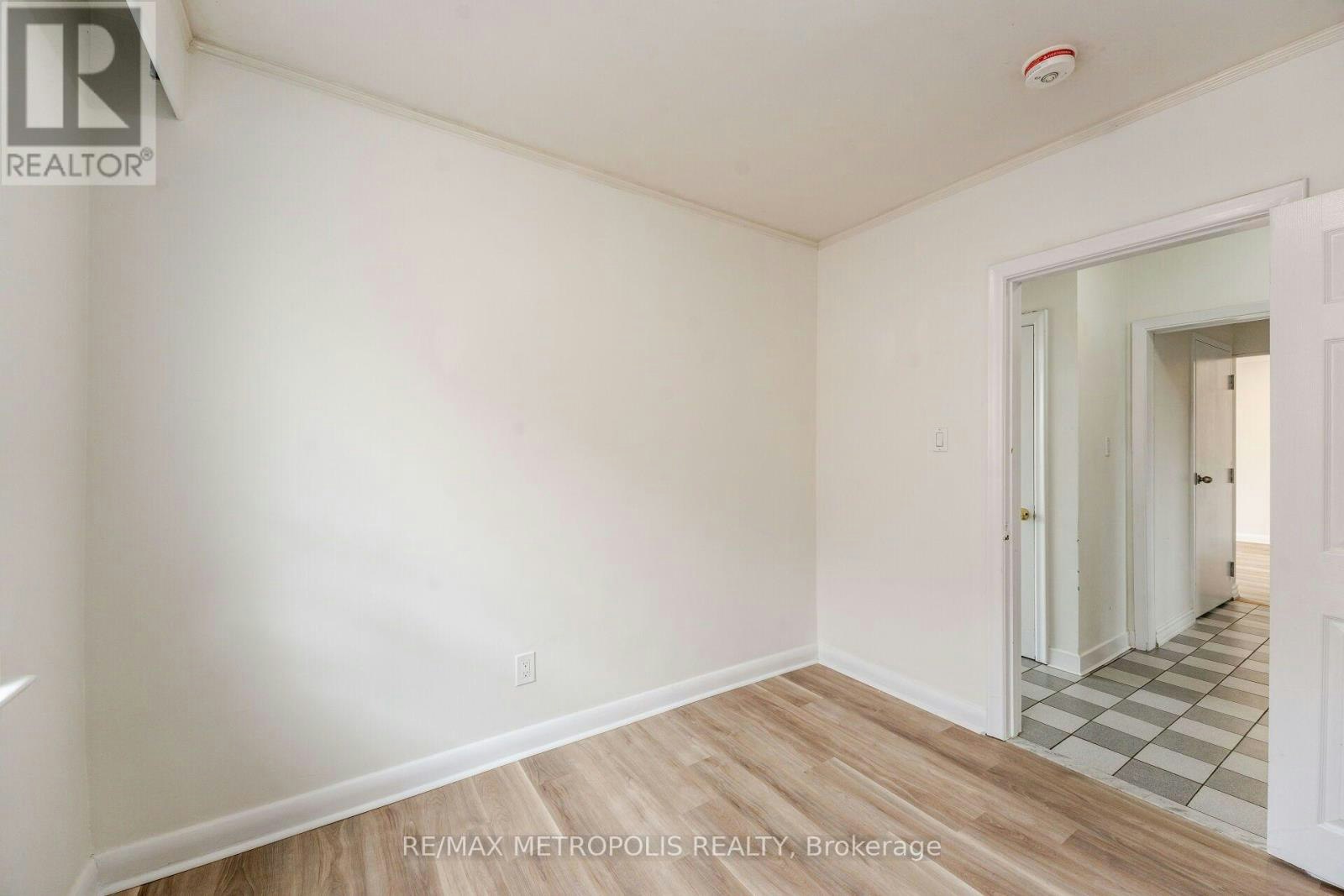 20 Perivale Crescent, Toronto, ON, M1J 2C1 - 40