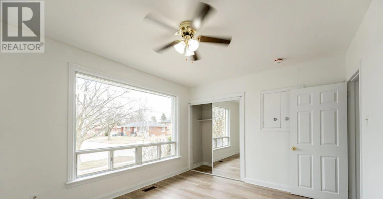 20 Perivale Crescent, Toronto, ON, M1J 2C1 - 32