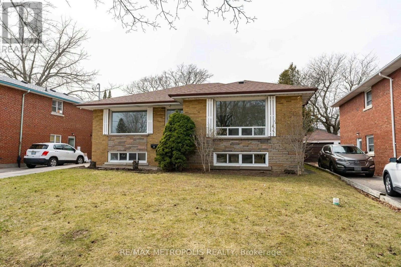 20 Perivale Crescent, Toronto, ON, M1J 2C1 - 6