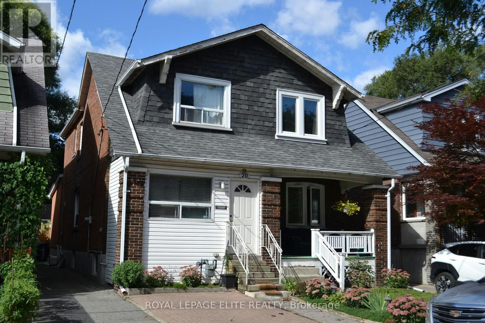 22 Inwood Avenue, Toronto, ON, M4J 3Y3