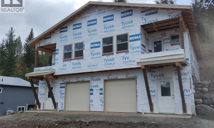2261 Mctavish Road
