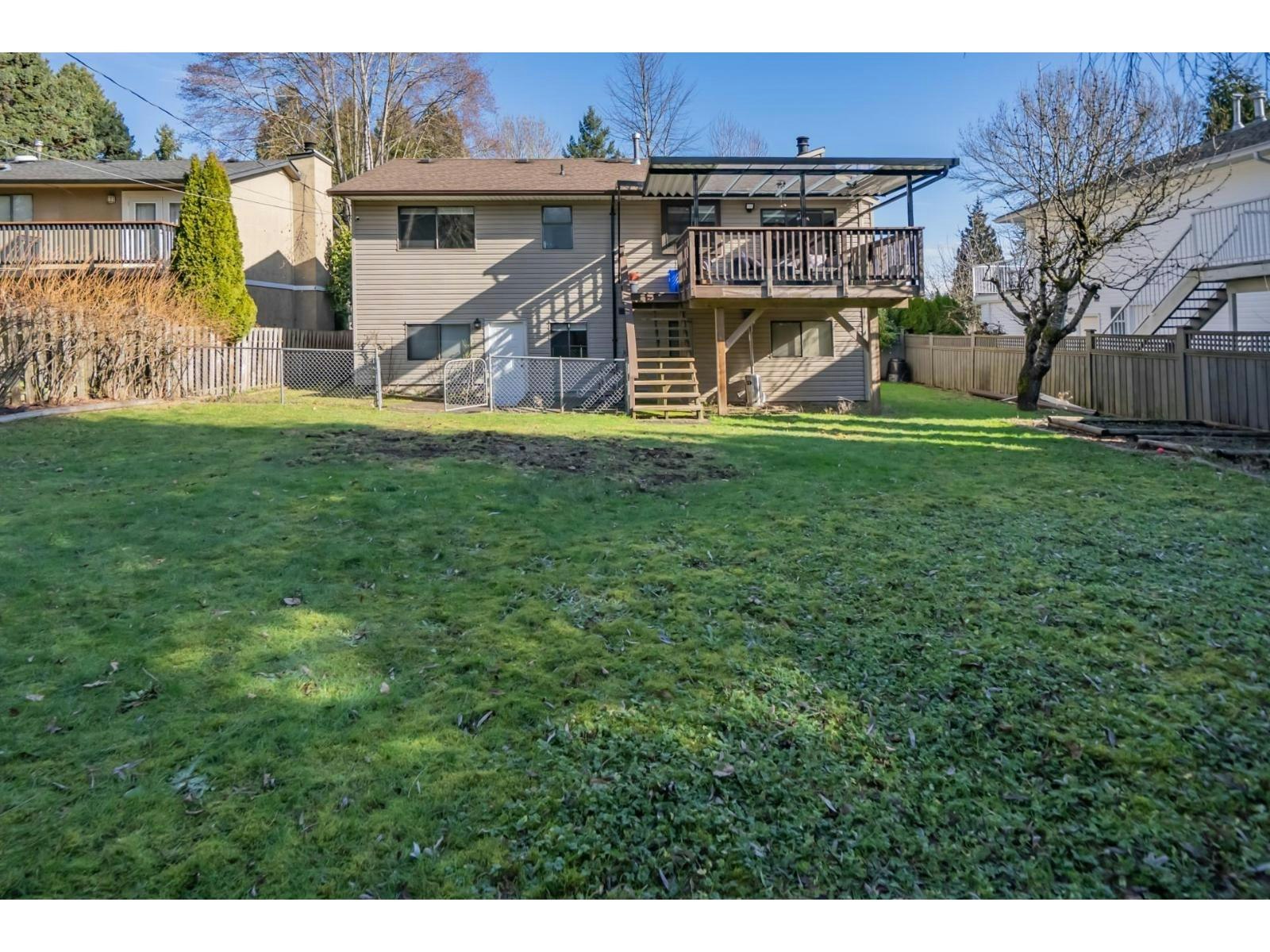 1981 158a Street, Surrey, BC, V4A 7M3 - 33