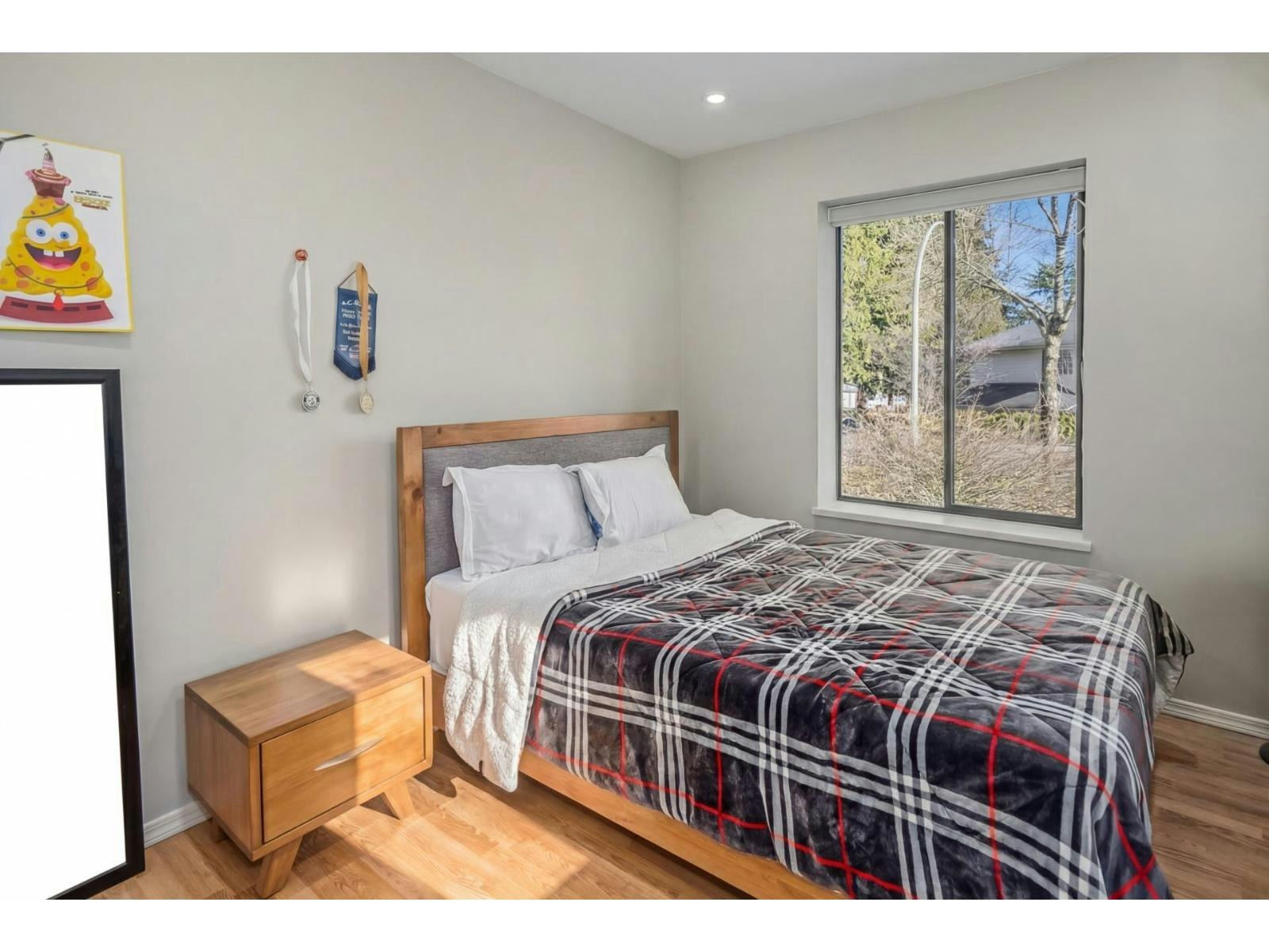 1981 158a Street, Surrey, BC, V4A 7M3 - 20