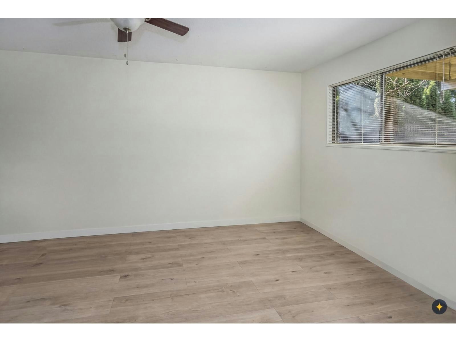 1981 158a Street, Surrey, BC, V4A 7M3 - 23