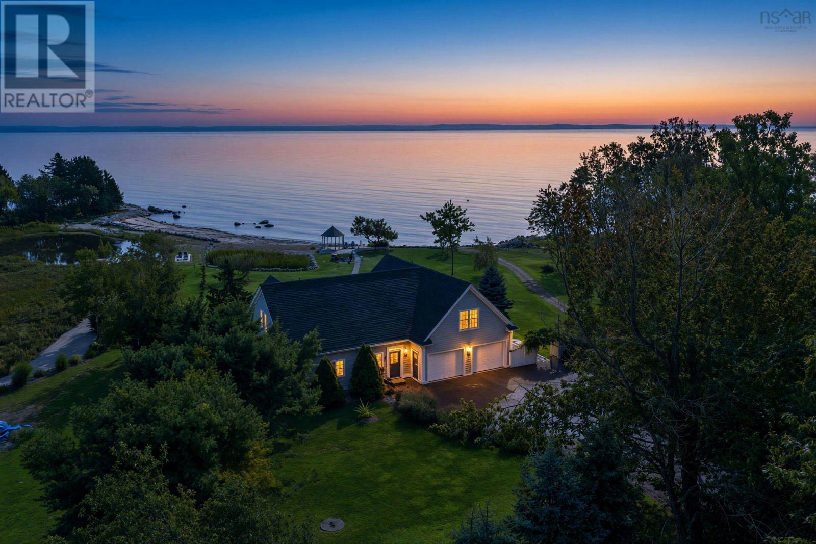 467 329 Highway, Fox Point, NS, B0J 1T0