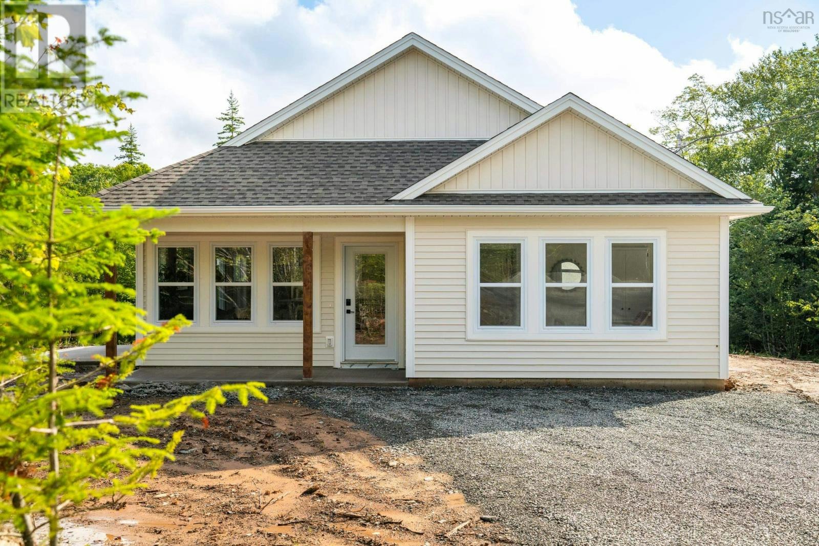 83 Maverick Lane, Devon, NS, B3T 1X4