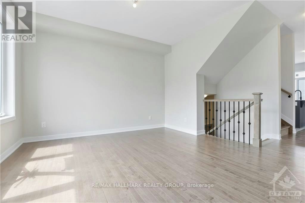 3061 Travertine Way, Manotick, ON, K2J 6W6 - 5