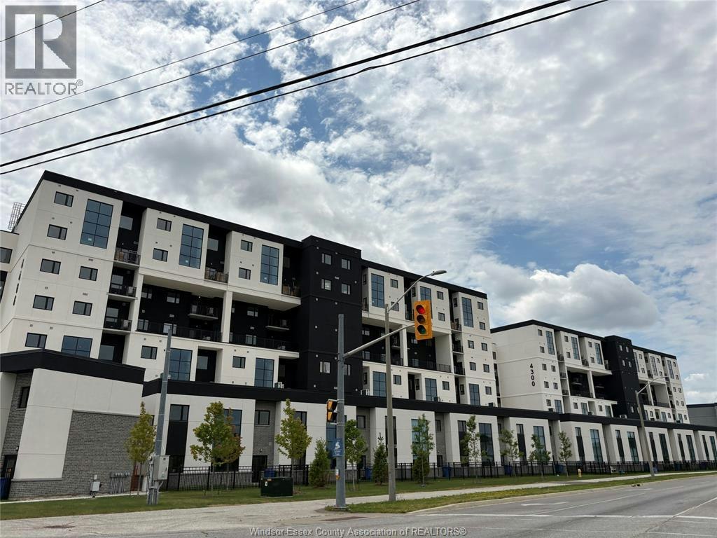 474-4400 Laurier Parkway, Lasalle, ON, N9H 0P9