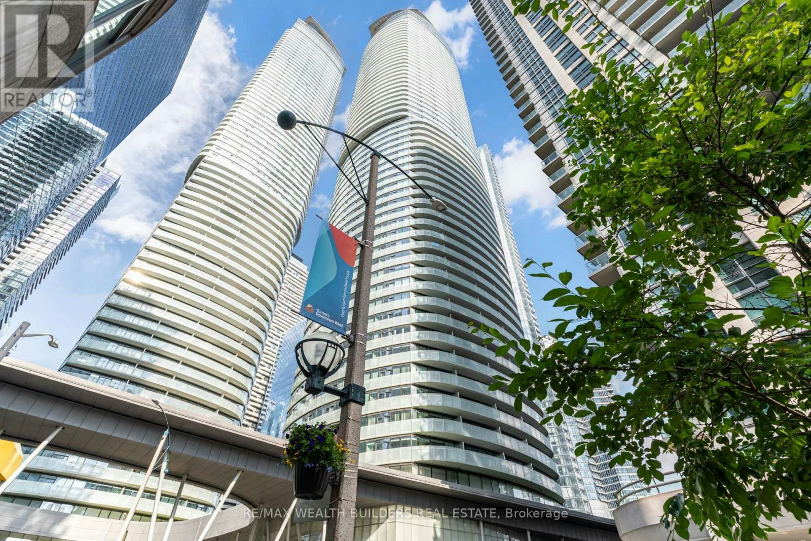 1403-12 York Street, Toronto, ON, M5J 0A9 - 10