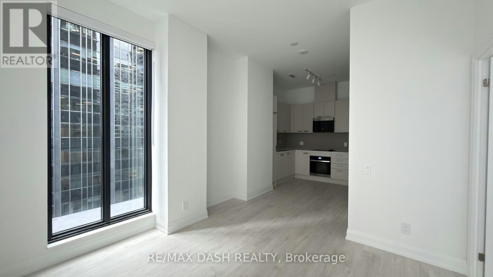 701-20 Soudan Avenue, Toronto, ON, M4S 0E2 - 13