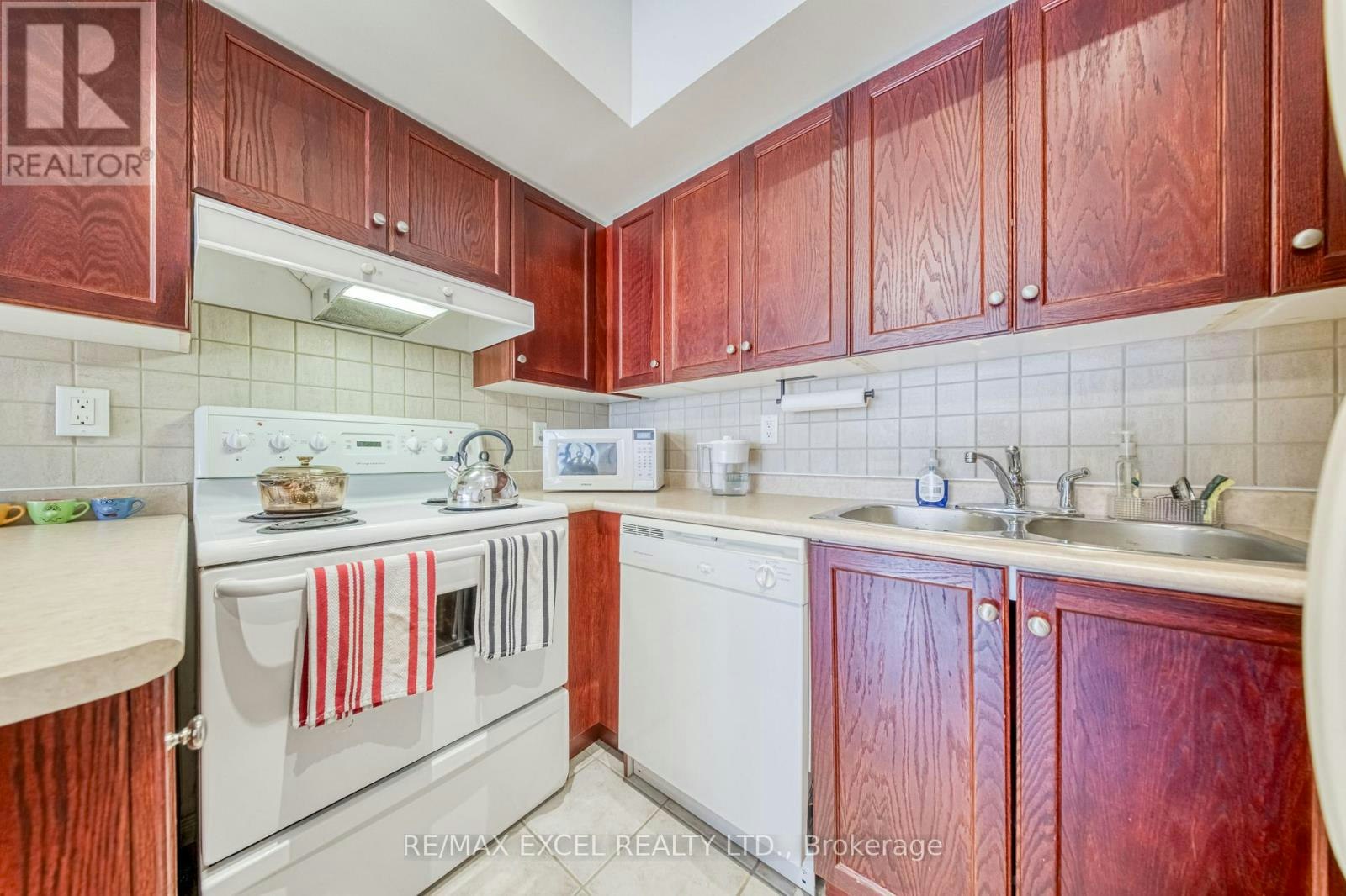 403-115 Richmond Street E, Toronto, ON, M5C 3H6 - 15