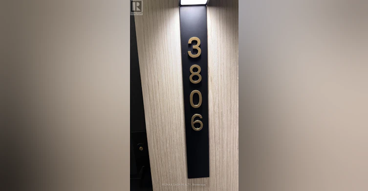 3806-20 Soudan Avenue, Toronto, ON, M4S 0E2