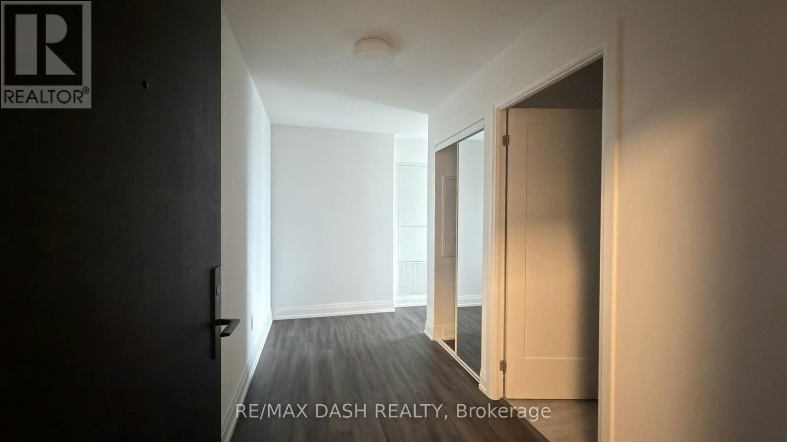 3806-20 Soudan Avenue, Toronto, ON, M4S 0E2 - 2