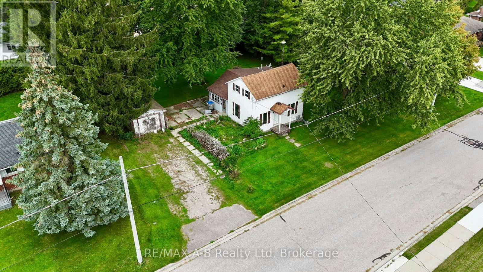86 Salina Street N, St. Marys, ON, N4X 1C8