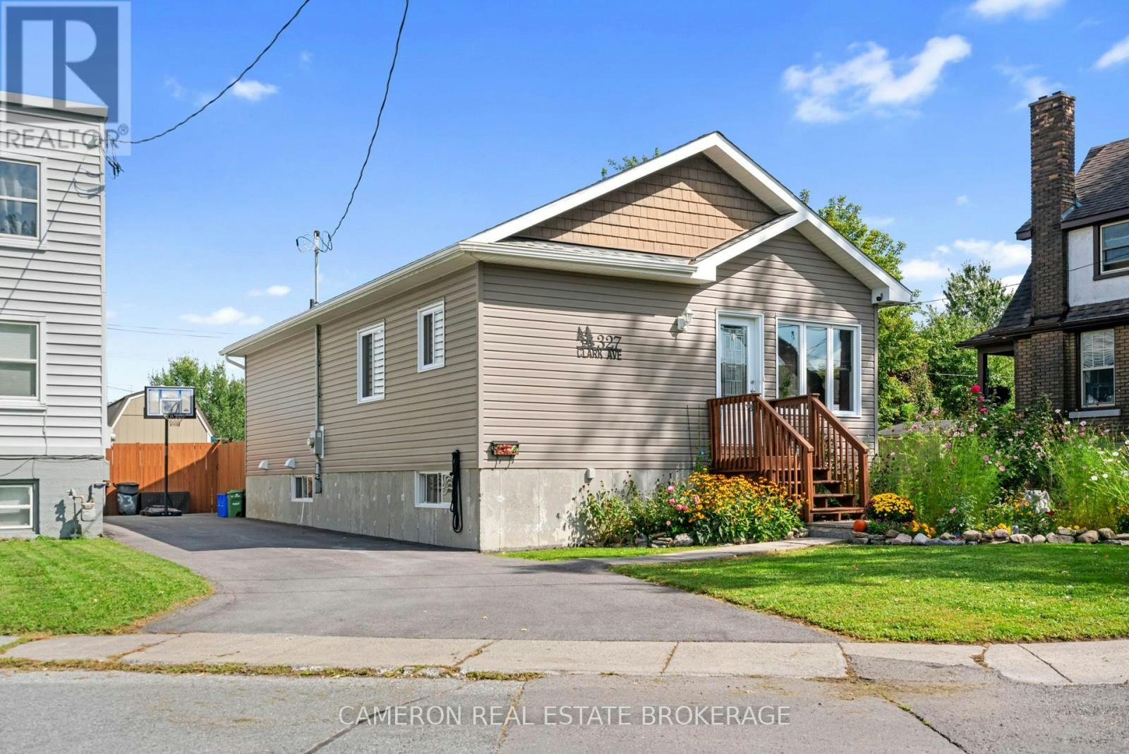 327 Clarke Avenue, Cornwall, ON, K6J 4G6