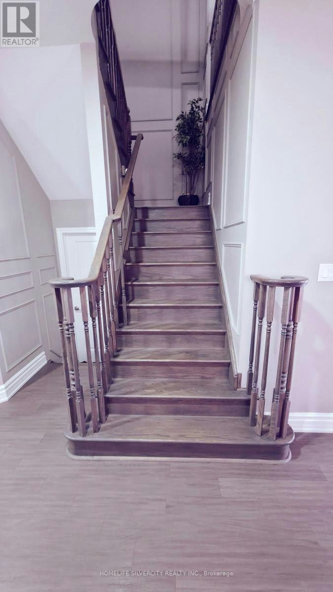 5 Magical Road, Brampton, ON, L7A 4R1 - 10
