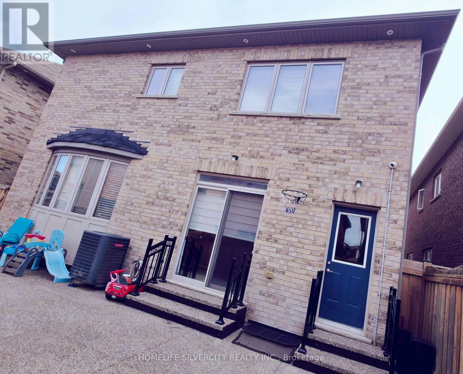 5 Magical Road, Brampton, ON, L7A 4R1 - 23