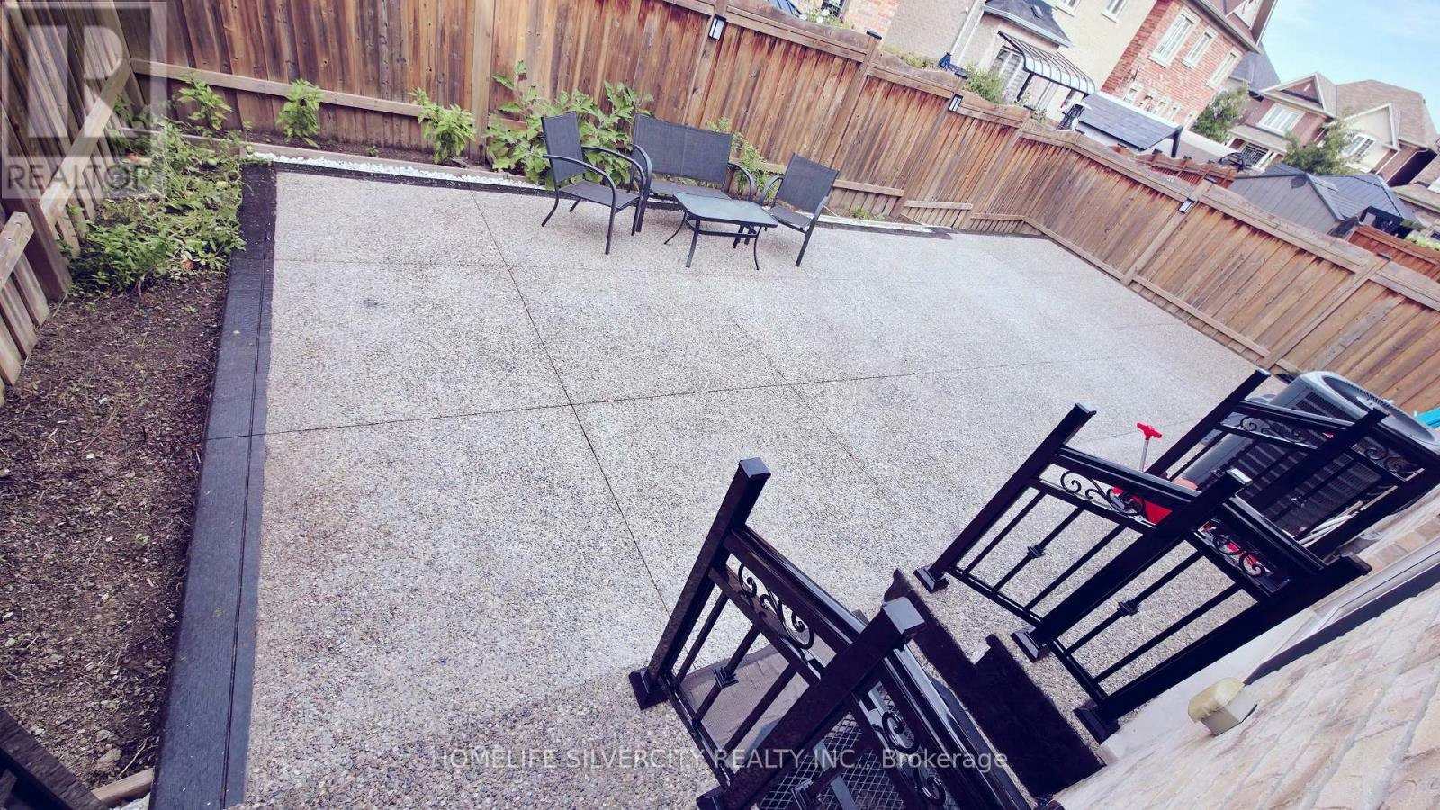 5 Magical Road, Brampton, ON, L7A 4R1 - 24