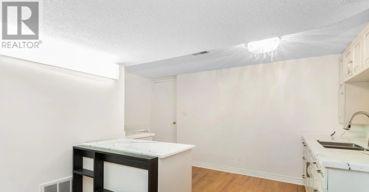 1755 Birchwood Drive, Mississauga, ON, L5J 1T7 - 41